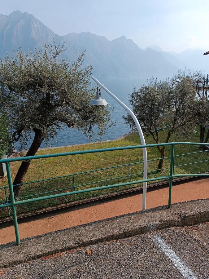 Studio Zu - Lakeside Apartment Riva di Solto Exterior foto
